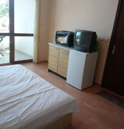 Guesthouse Elly * Balchik