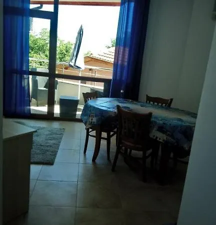 Aparthotel Guesthouse Elly