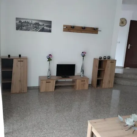 Guesthouse Elly * Balchik